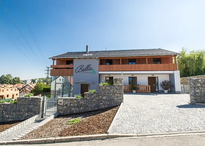 Hotel Bella