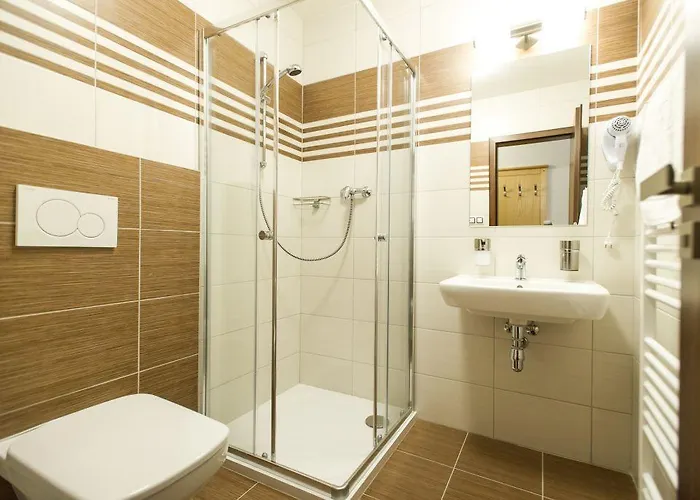 Hotel Bella 3*